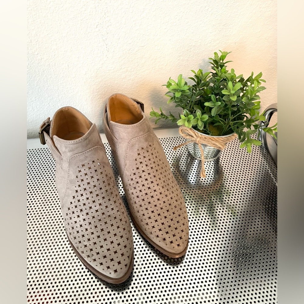 Qupid Taupe Suede Booties